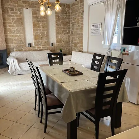 Stone Apartament