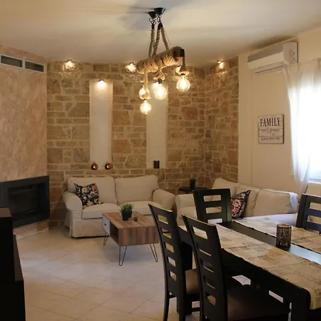 Apartament Stone *